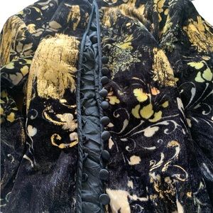 JS COLLECTIONS gold and BLk velvet jacket. USA 14 (medium).